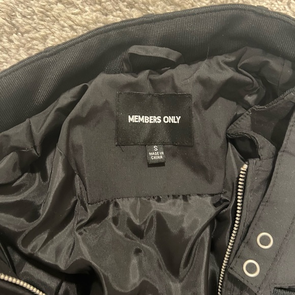 “Stranger Things” Members Only - Iconic Racer Jacket (slim fit) in black - Picture 5 of 5